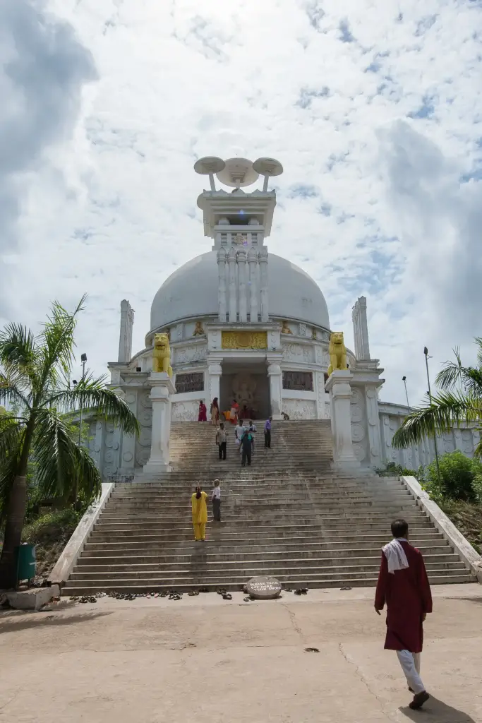 Shanti Stupa