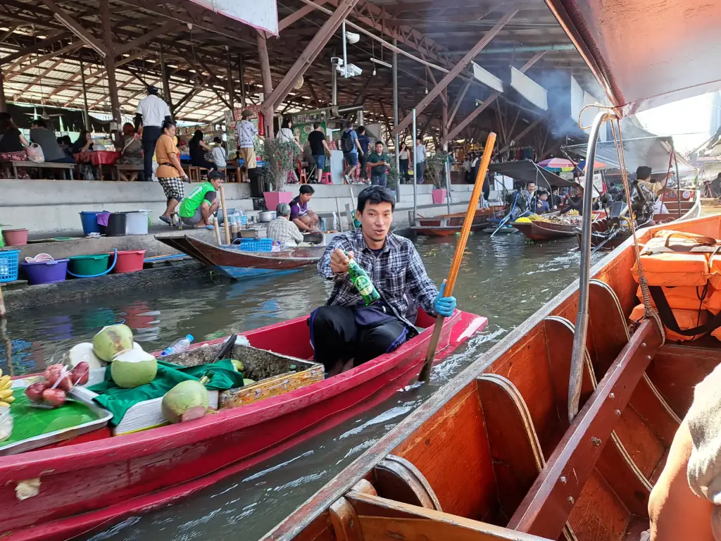 Floating Market