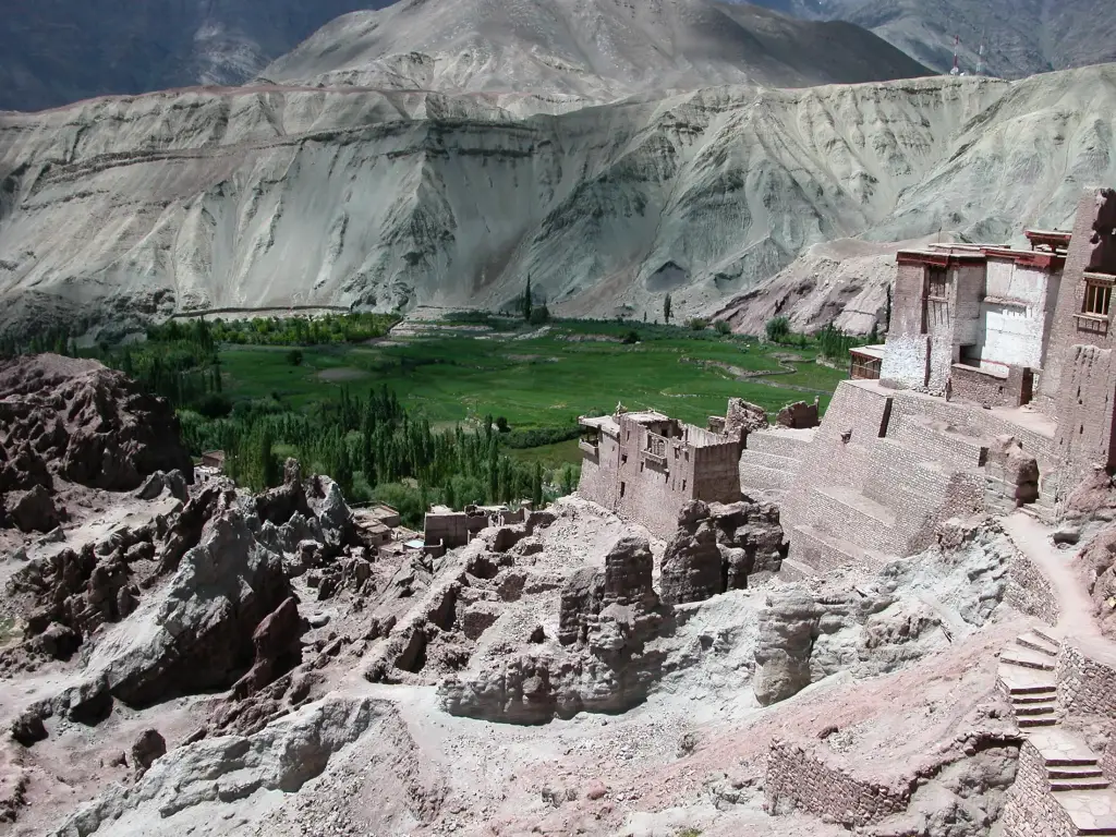 Basgo Gompa