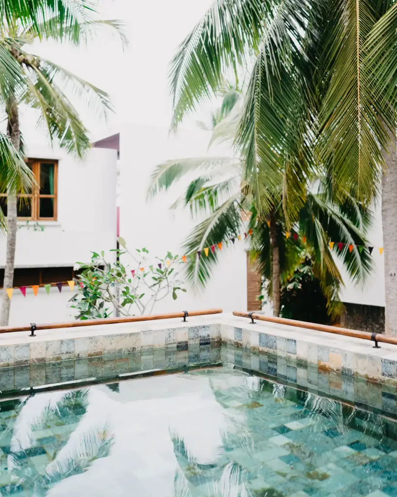 Pool Villa im UTMT