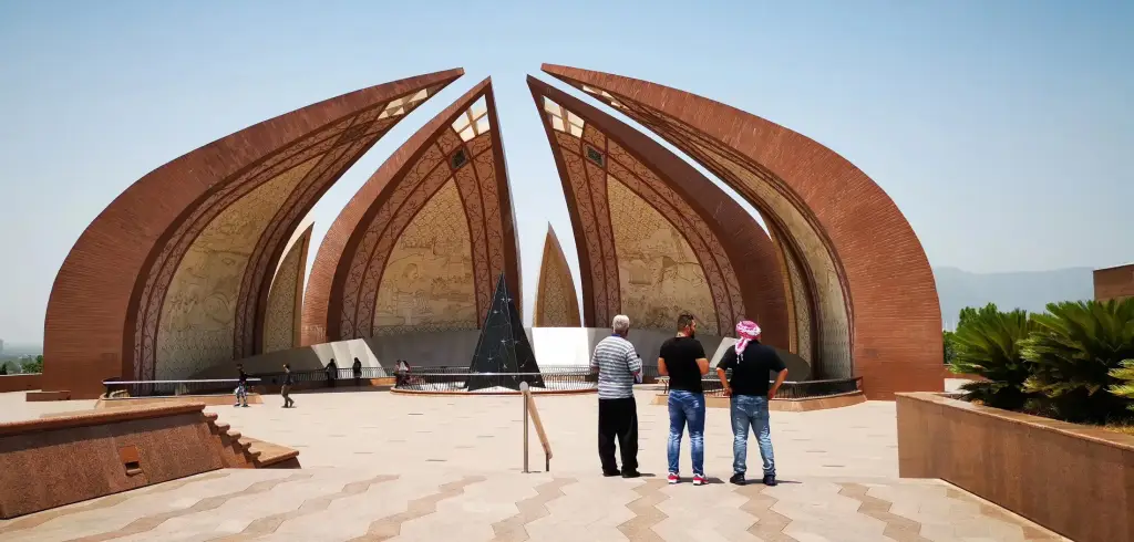 Pakistan Monument