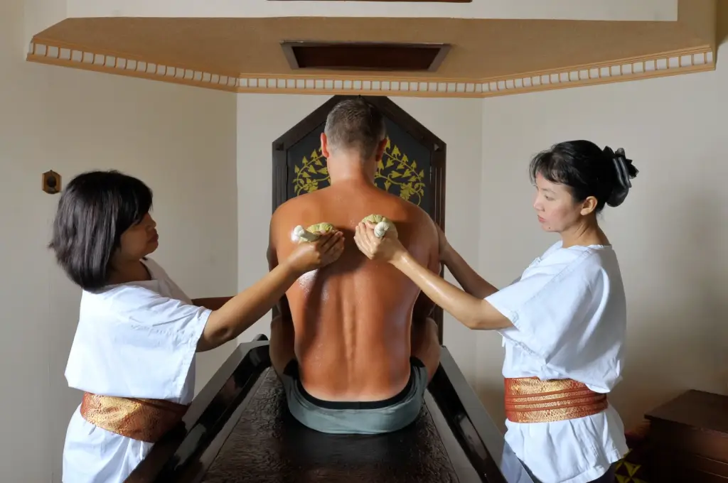 Ayurveda-Behandlung