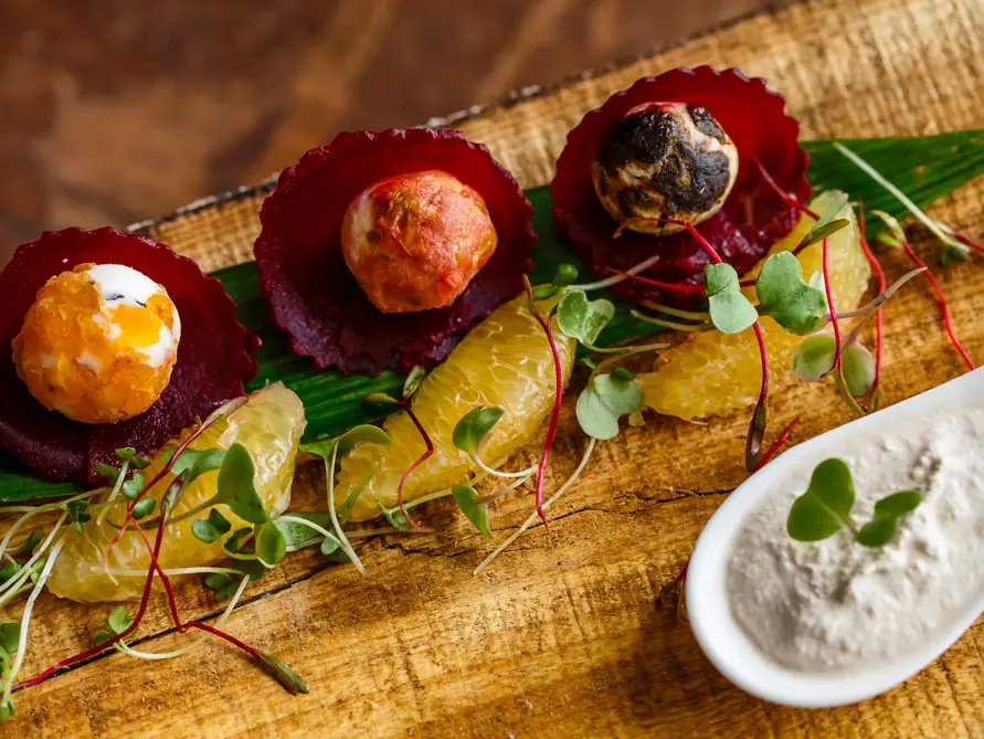 Essen im Ananda