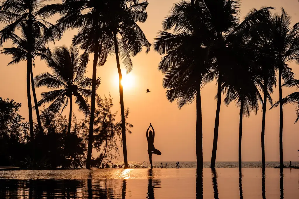 Yoga am Pool