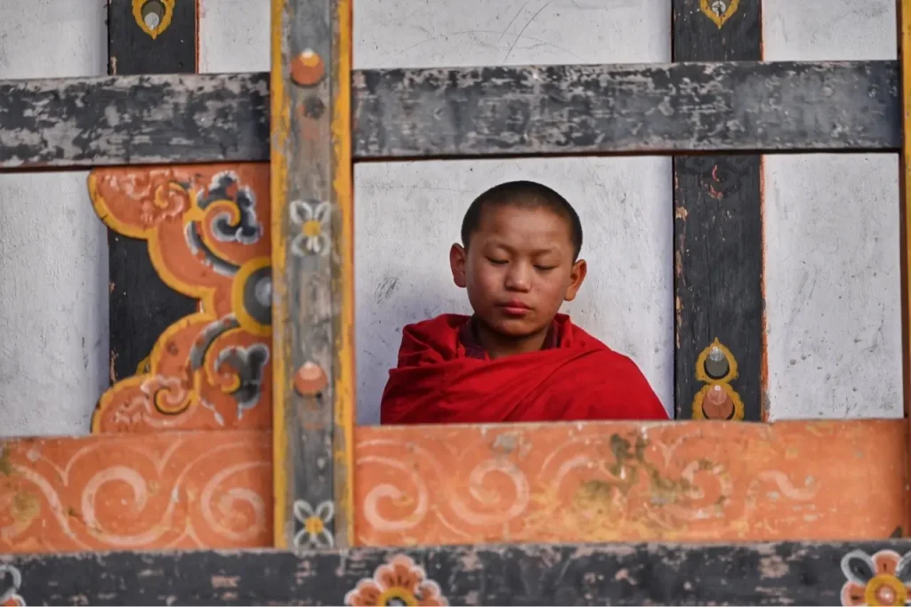 Besuch im malerischen Dzong