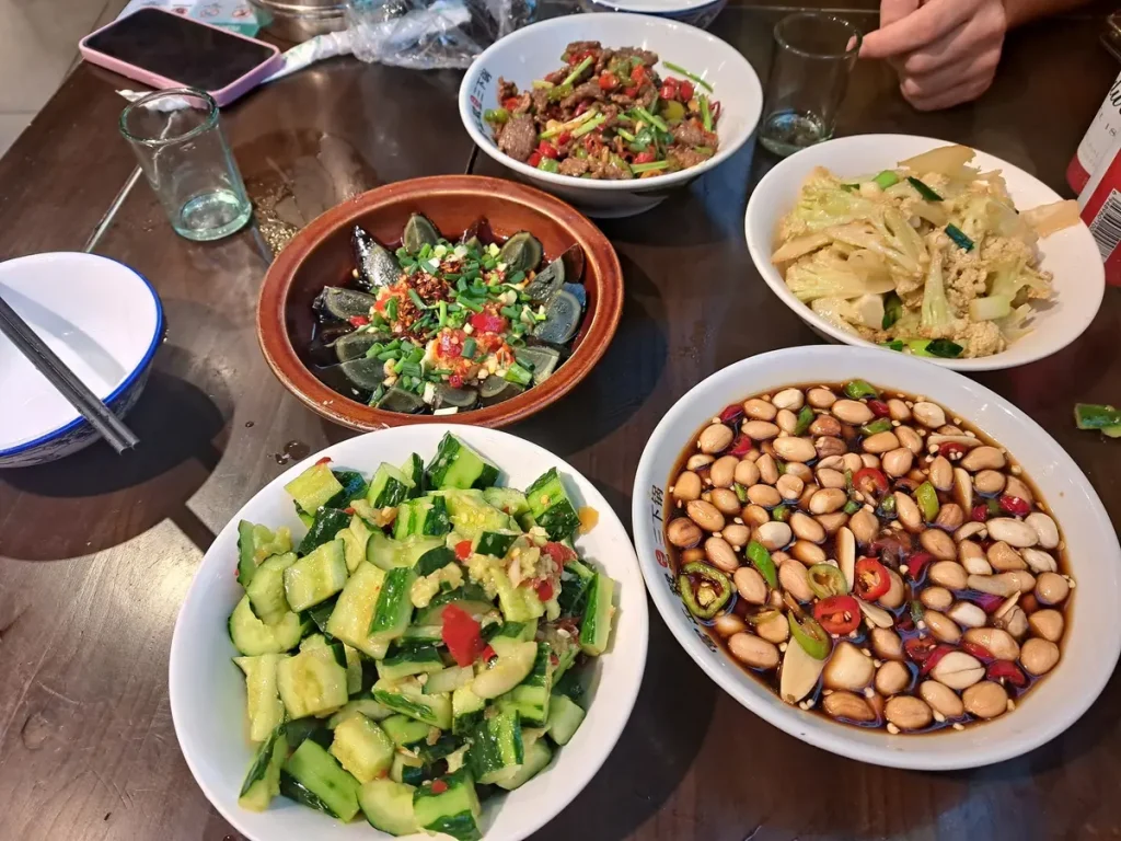 ein wohlverdientes Abendessen, um wieder zu Kräften zu kommen
