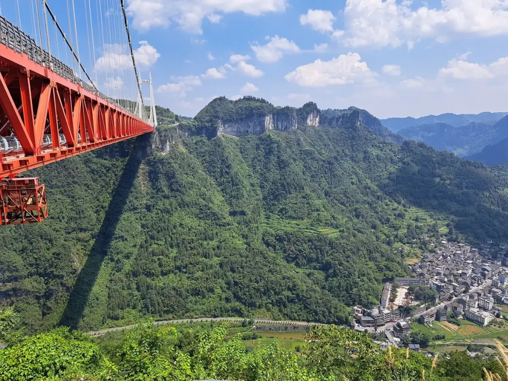 Die Brücke ist auch ohne technisches Verständnis bemerkenswert.