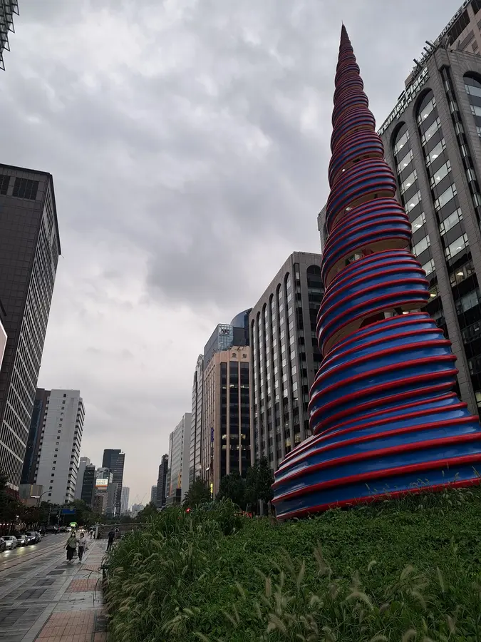 der Anfangspunkt vom Cheonggyecheon-Bach, der mitten durch Seoul verläuft
