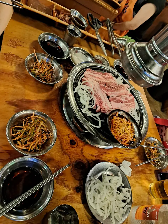 ein Korean BBQ mit Schweinefleisch - günstig und sehr lecker