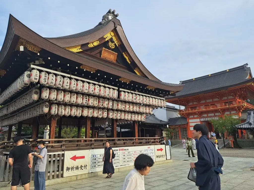 In Kyoto gibt es dutzende Tempel und Schreine.