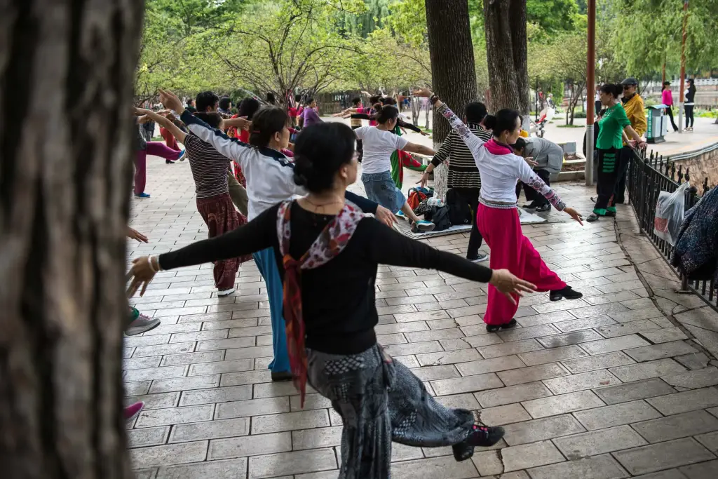 Tanzen im Park, Kunming