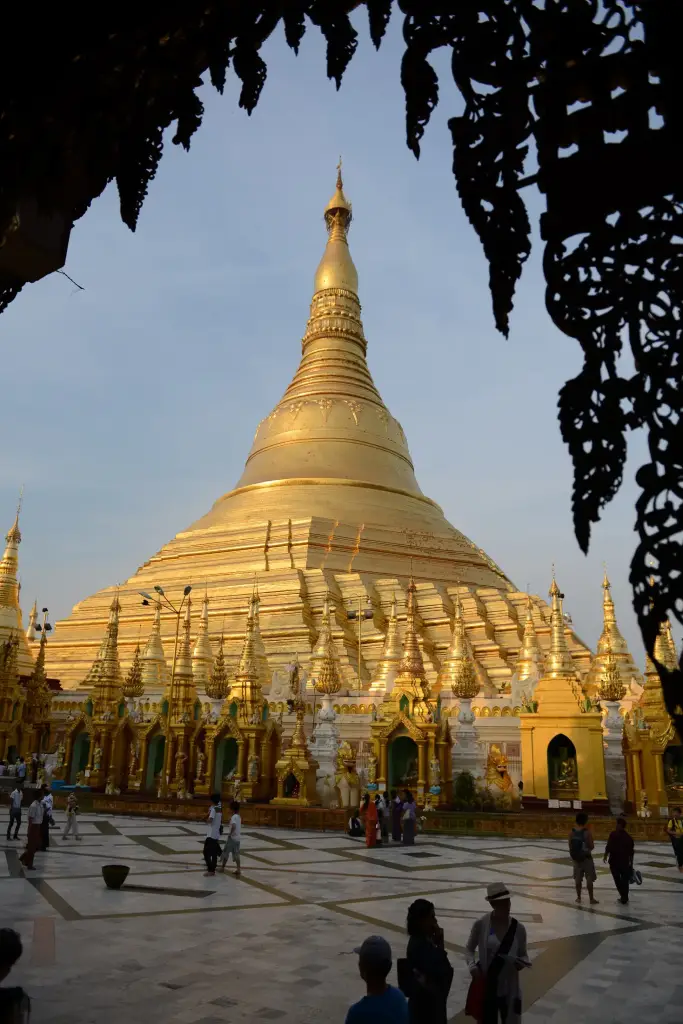Shwedagon, Yangon