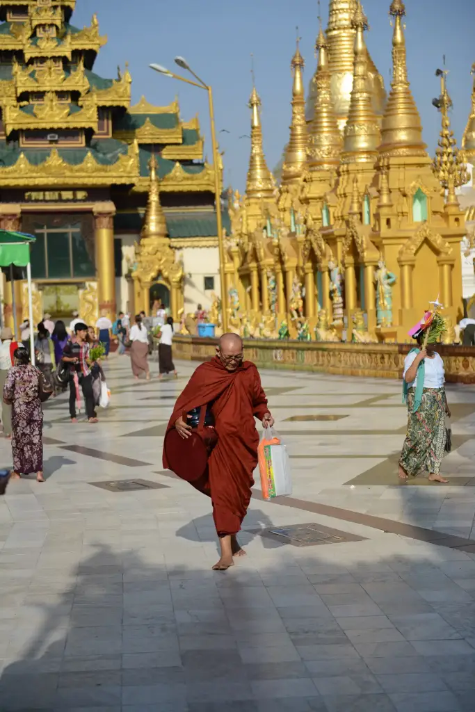Shwedagon, Yangon, Myanmar