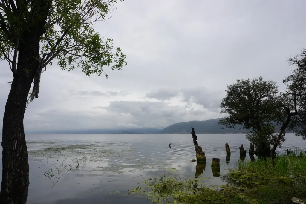 der Erhai-See aus der Nähe