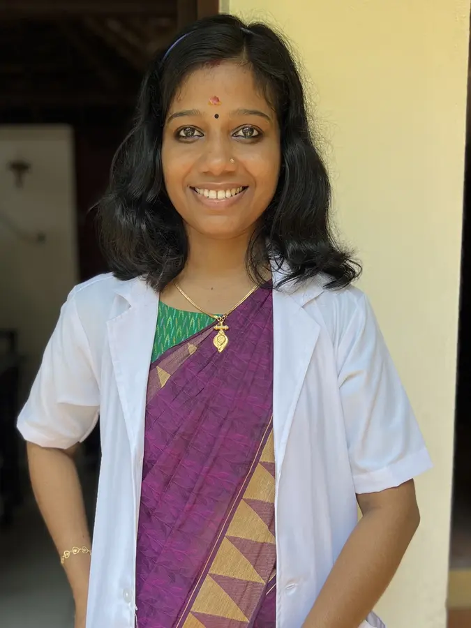 Ärztin Dr. Nisha