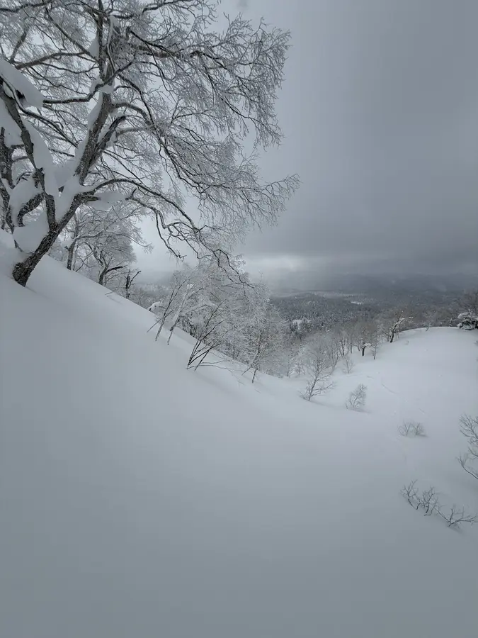 Viel Schnee am höchsten Berg Hokkaidos