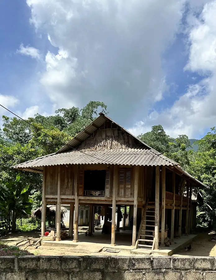 Typische Häuser «Stilt-Houses».