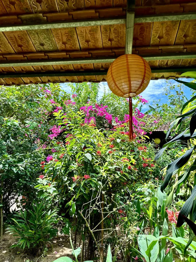 Im schönen Garten.