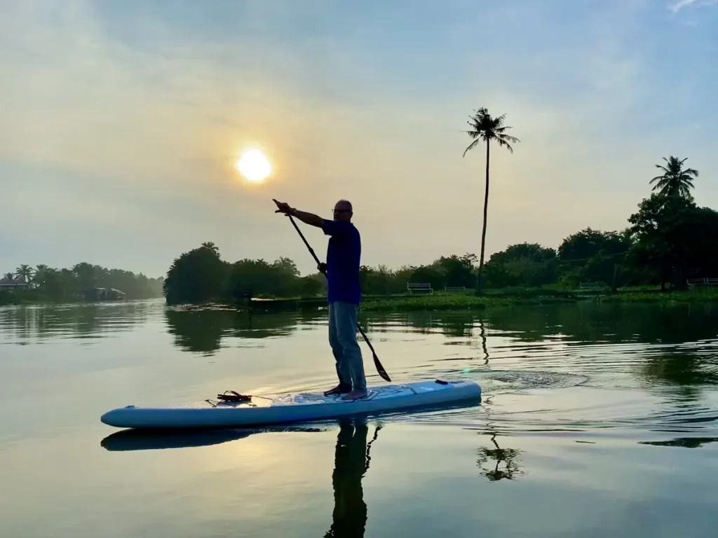 Mit dem SUP auf den Backwaters