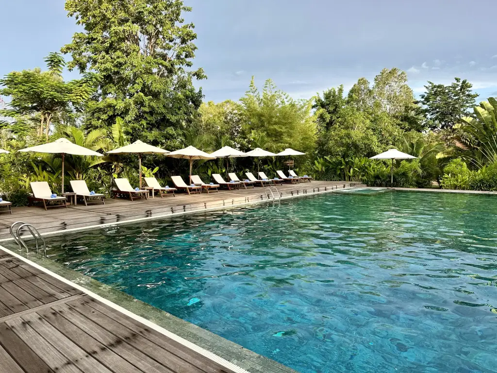 der schöne Swimming-Pool