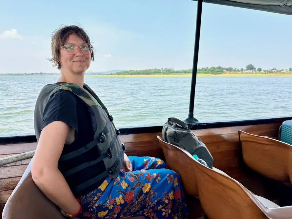 Bootsfahrt über den See zum Evolve Back
