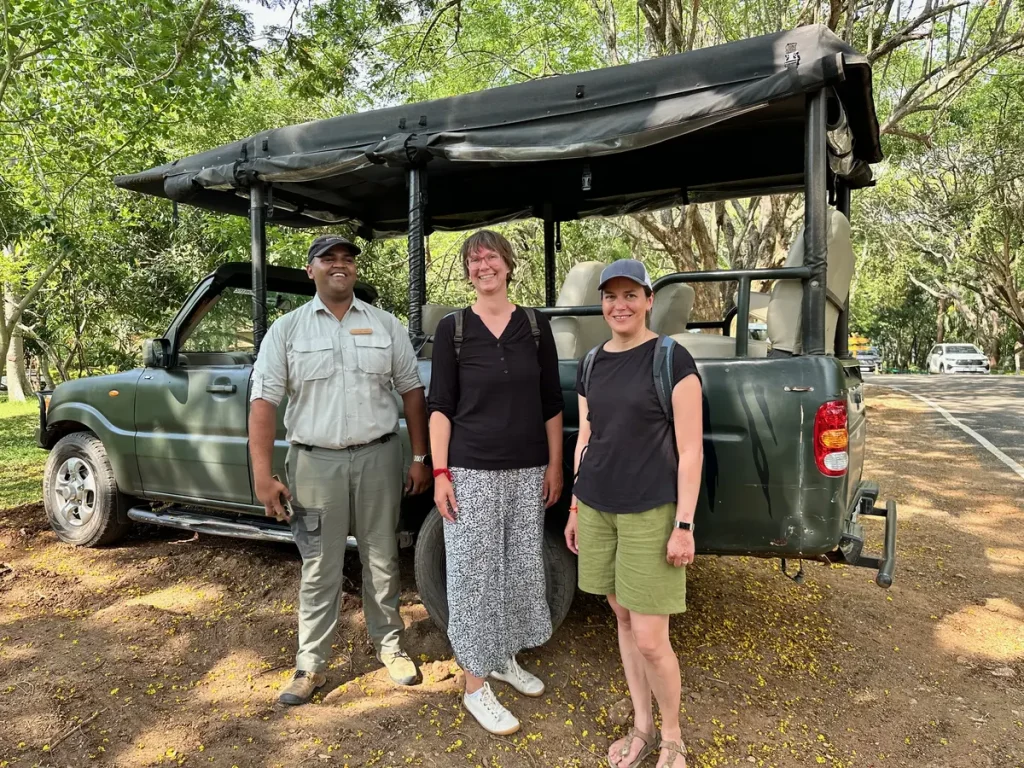 Unser Jeep mit 5 Personen